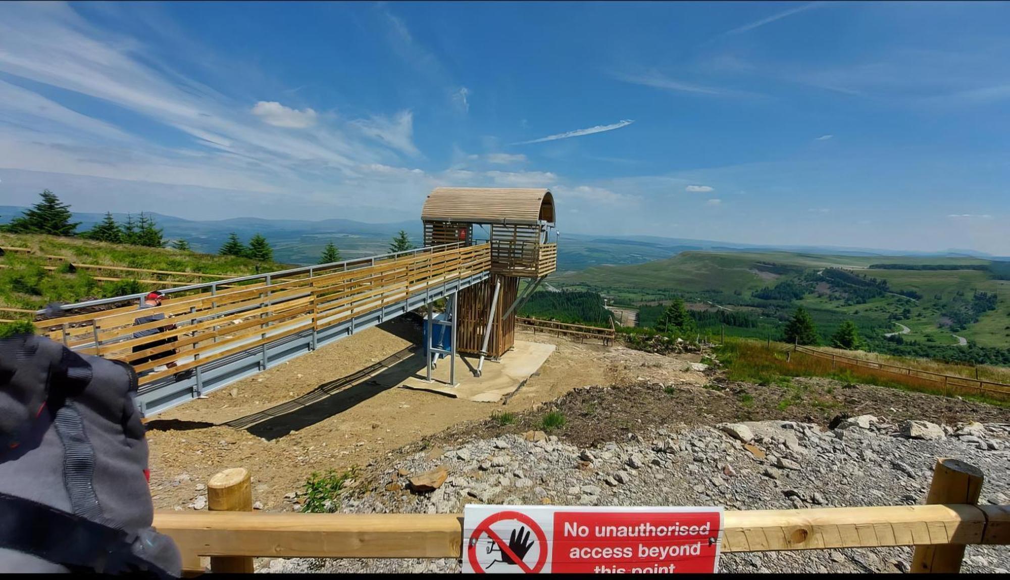 The View Spacious Apartment In Afan Forest Bike Park By Staystaycations Port Talbot Buitenkant foto