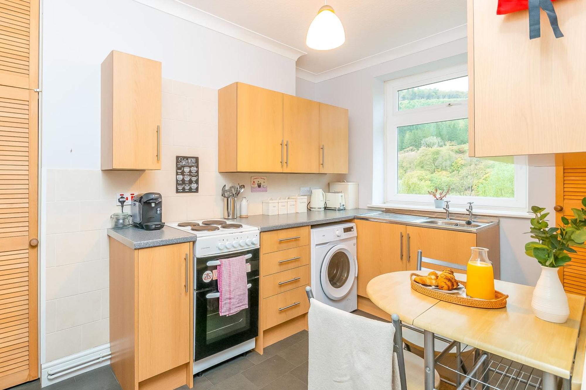 The View Spacious Apartment In Afan Forest Bike Park By Staystaycations Port Talbot Buitenkant foto
