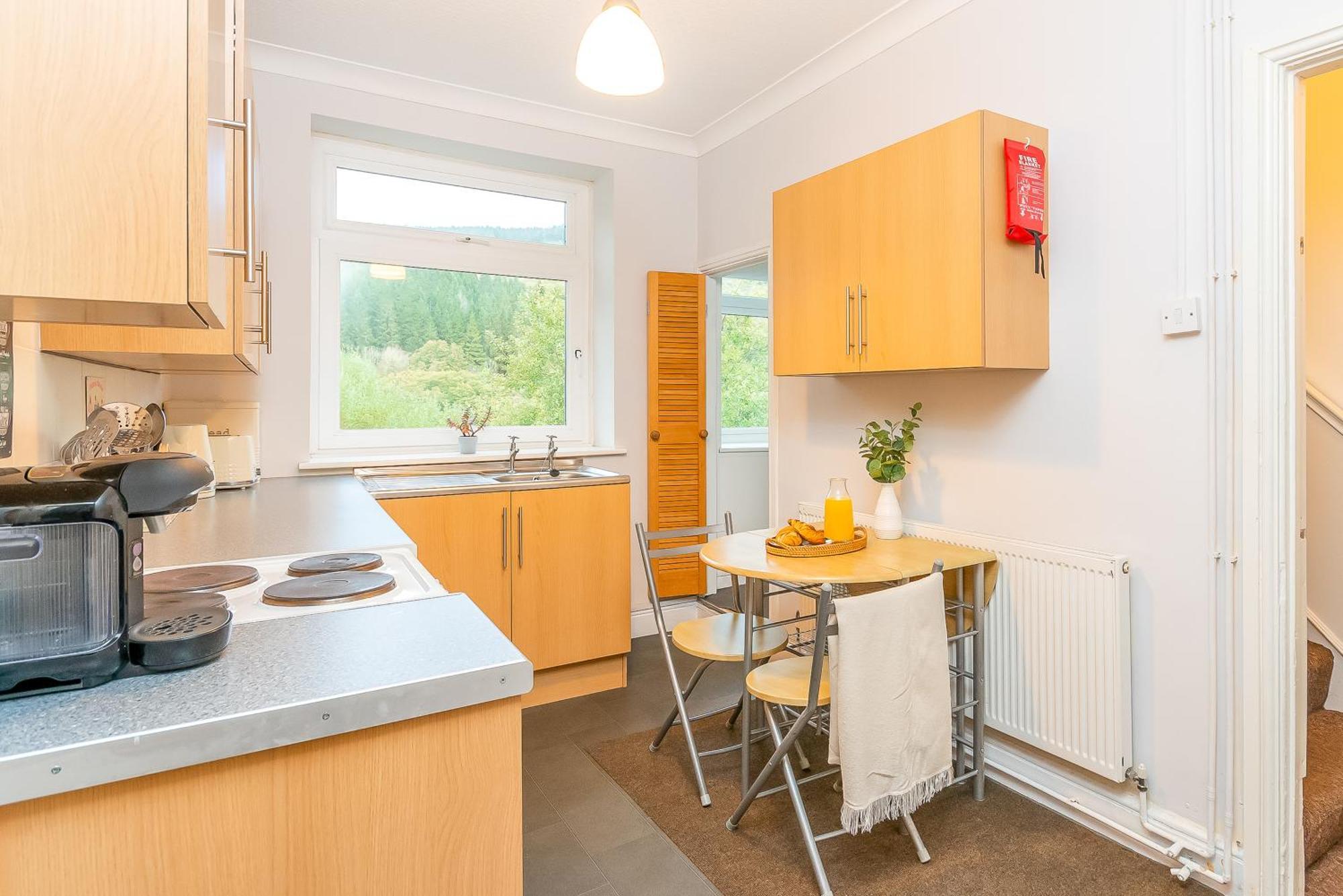 The View Spacious Apartment In Afan Forest Bike Park By Staystaycations Port Talbot Buitenkant foto